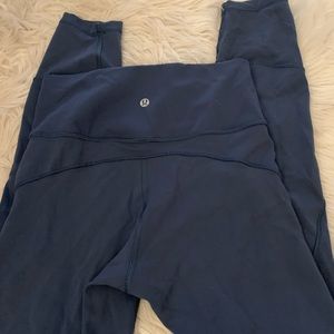 Lululemon In Movement Everlux material 7/8”.
